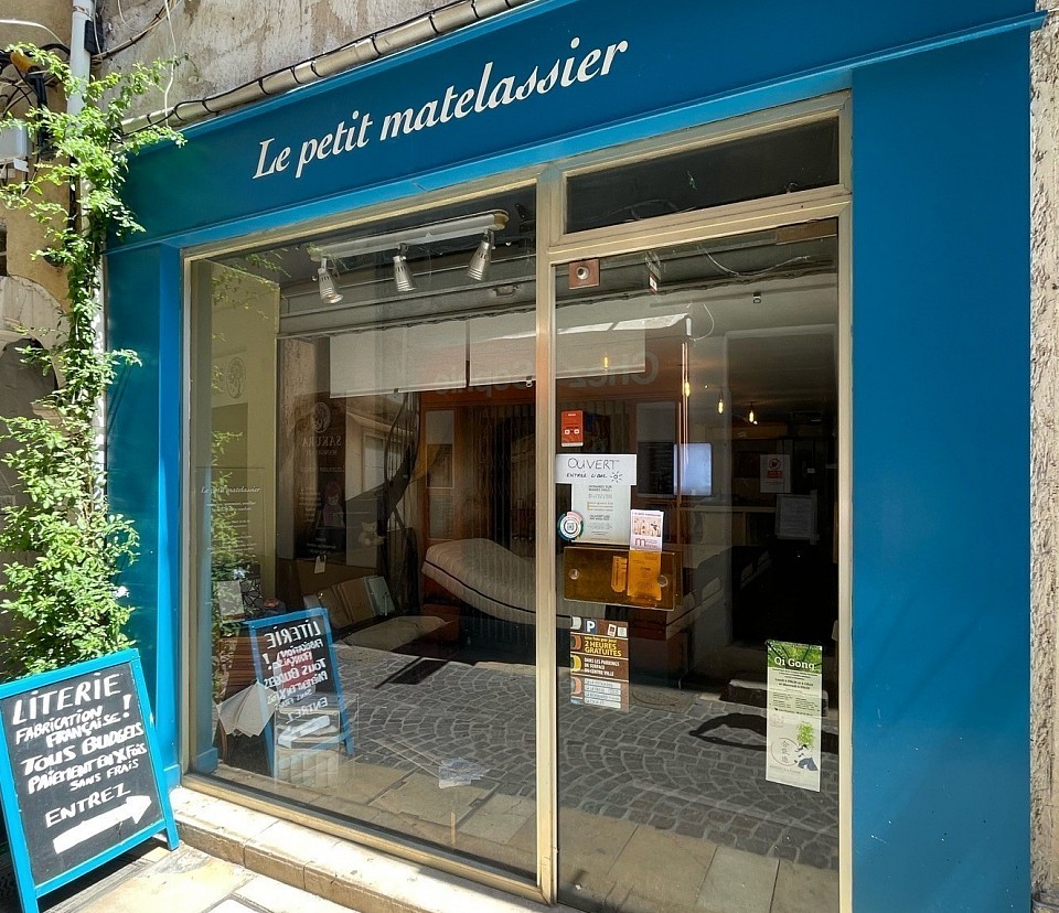 Le petit matelassier -                  Boutique indépendante à taille humaine, spécialisée dans le conseil et le sommeil de qualité.